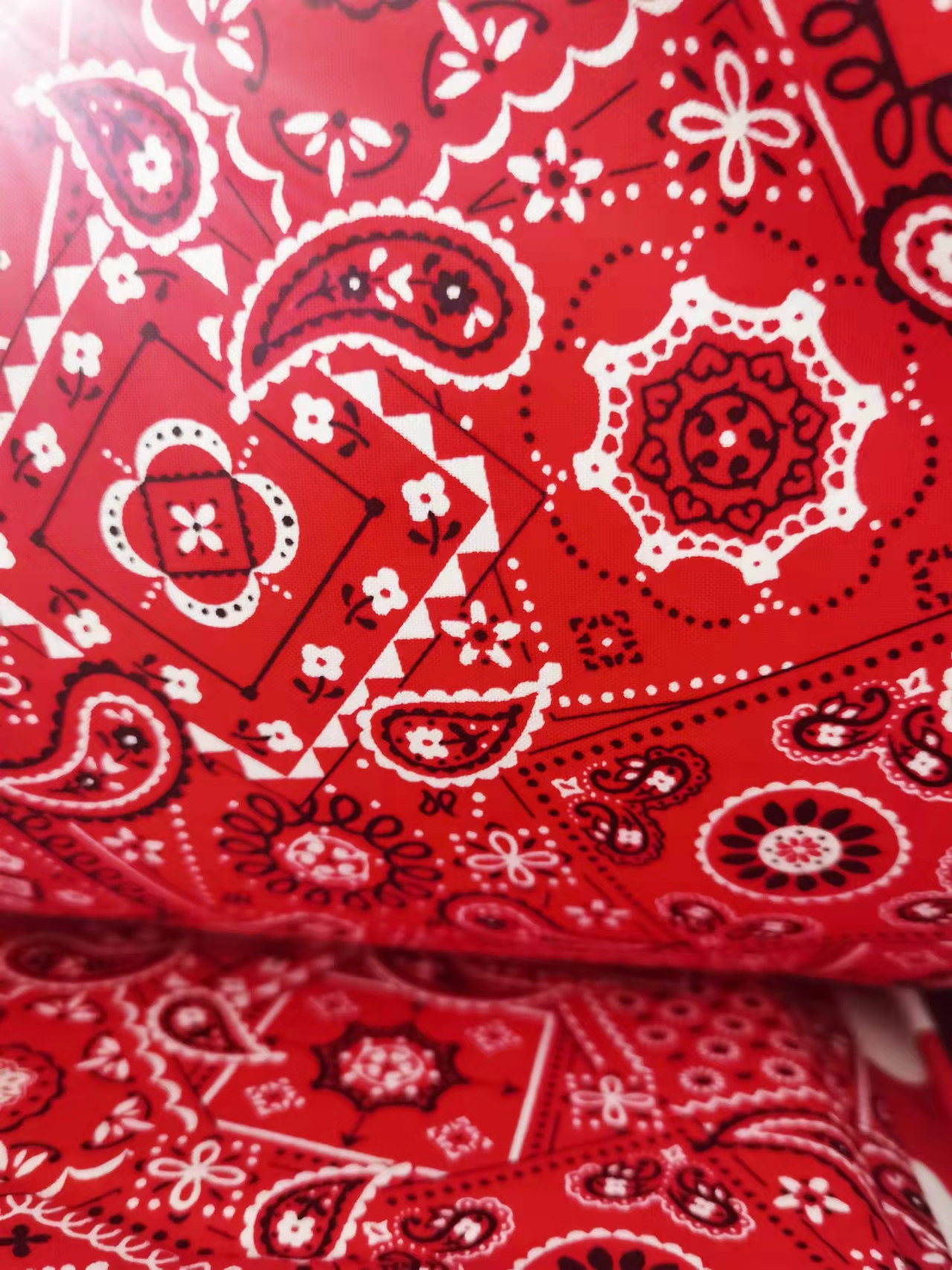 100%cotton active print， 145GSM, POPLIN