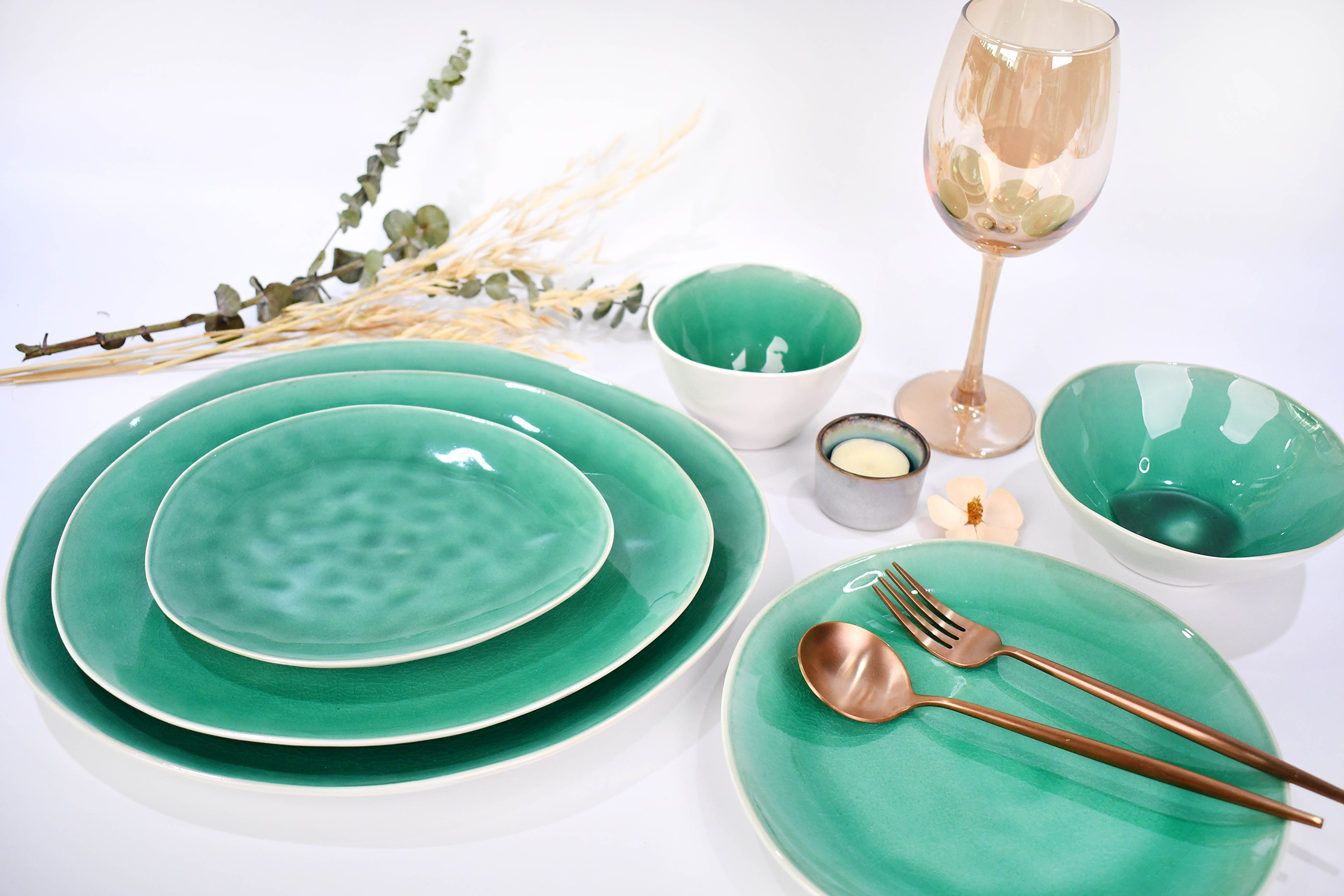 Crackle Glaze Green Color Plates, Dishes
