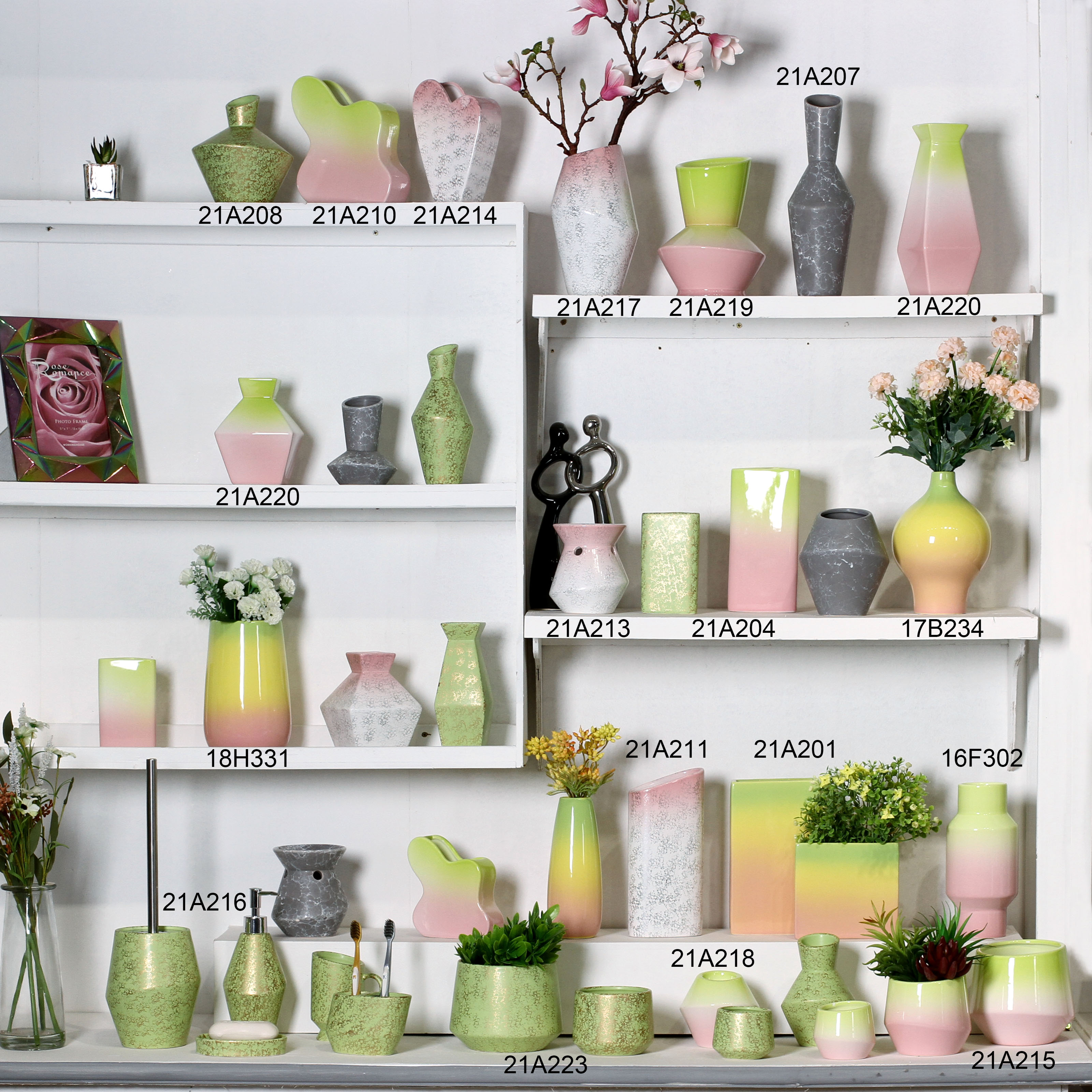Ceramic bathroom set