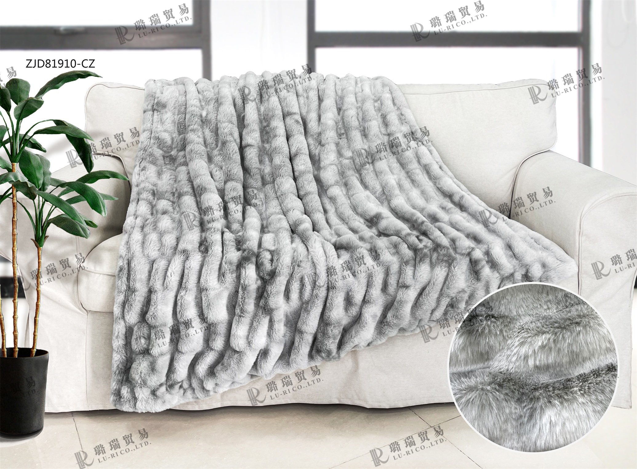 Shrink rabbit fur throw
