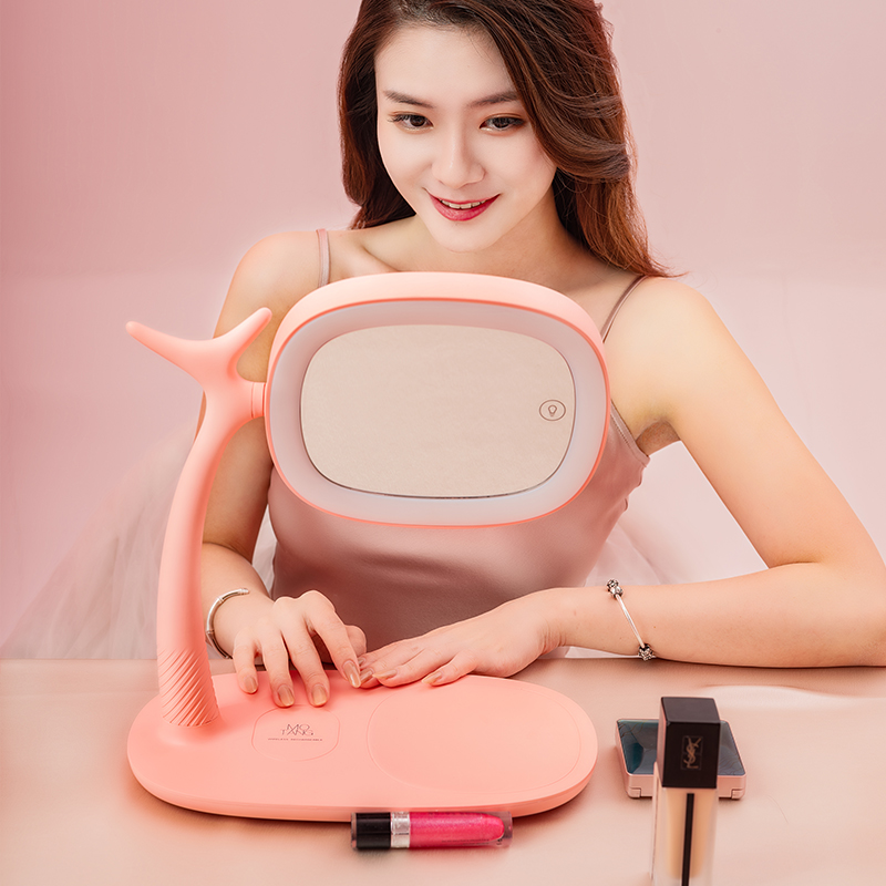 Makeup Mirror Touch Screen Lighted up Mirror with LED Brightness Adjustable Portable USB Recharge