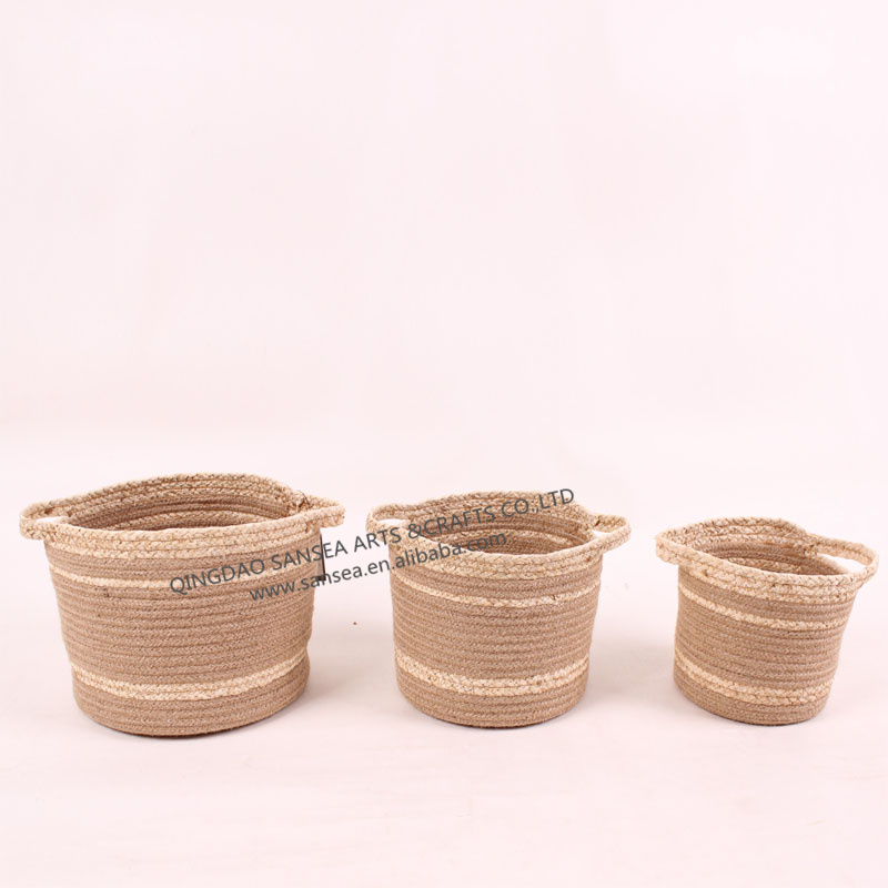 Storage basket