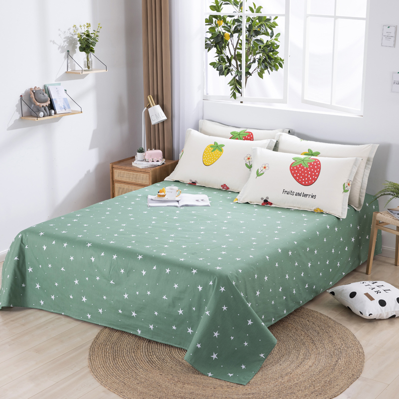 Strawberry Printing Bedspread