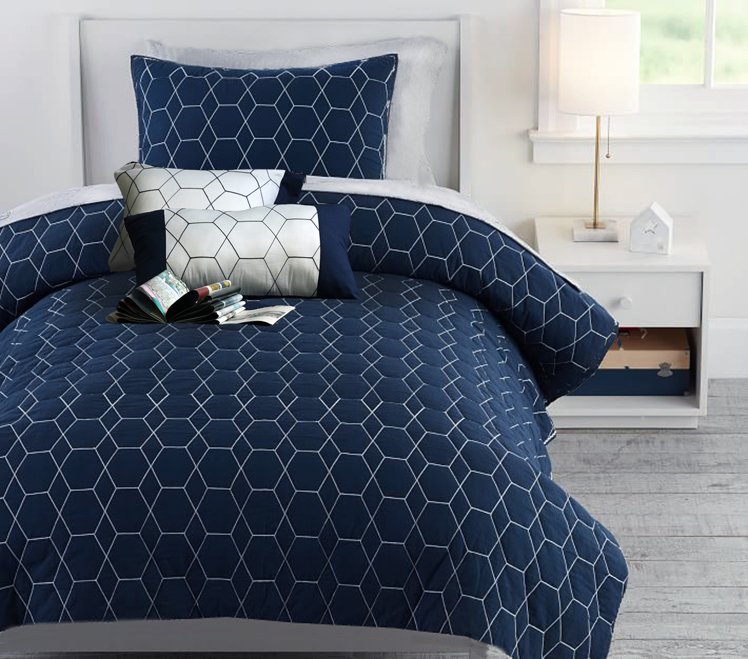Cotton embroidery quilt set