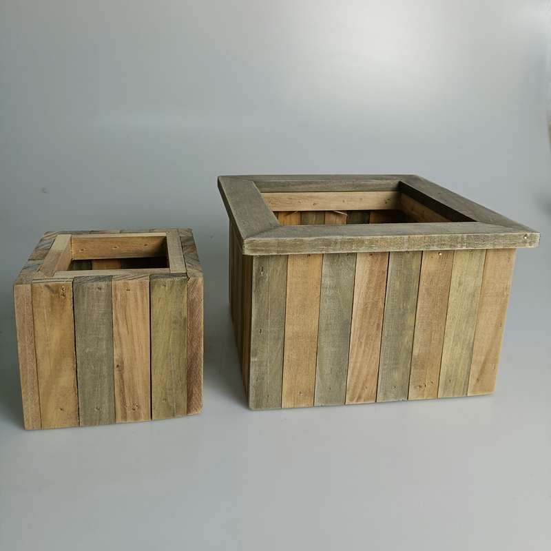 Wooden planter