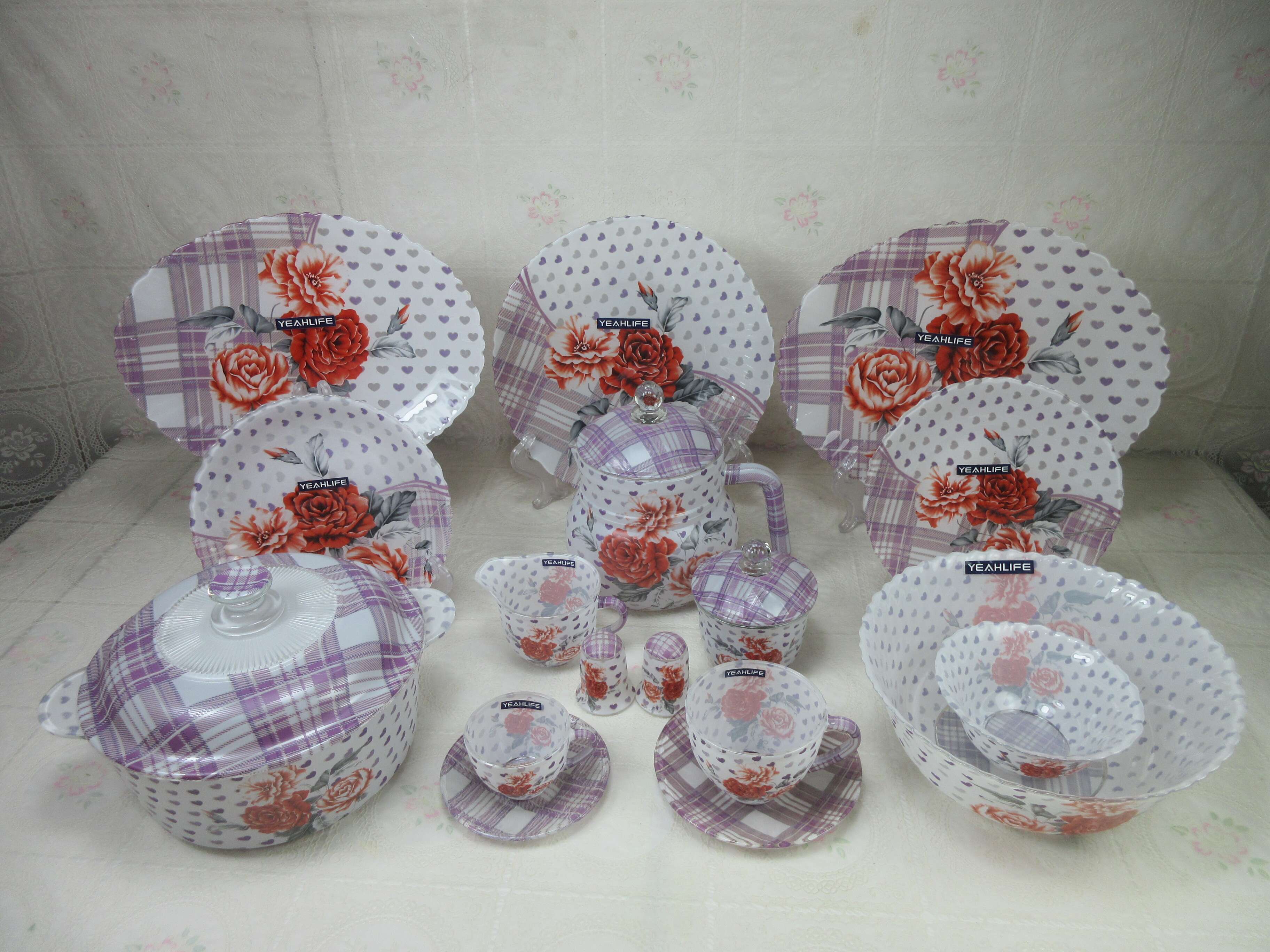 Dinner set