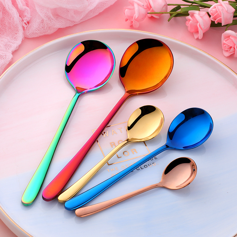 Round spoon