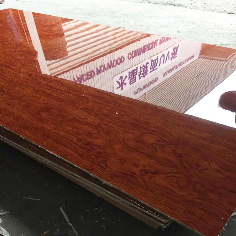 High gloss UV MDF