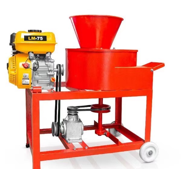 Banana chaff cutter