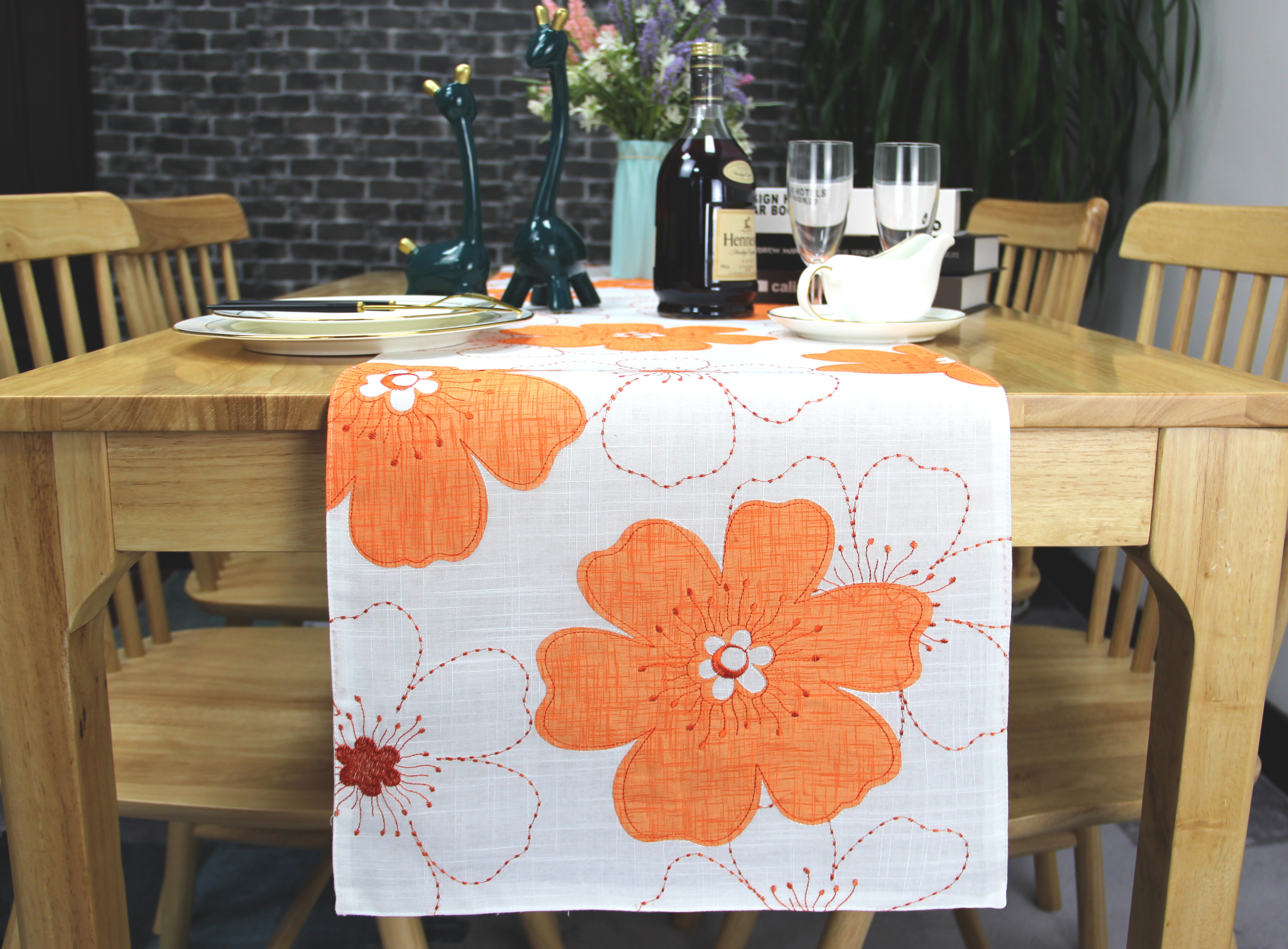 Table Runner