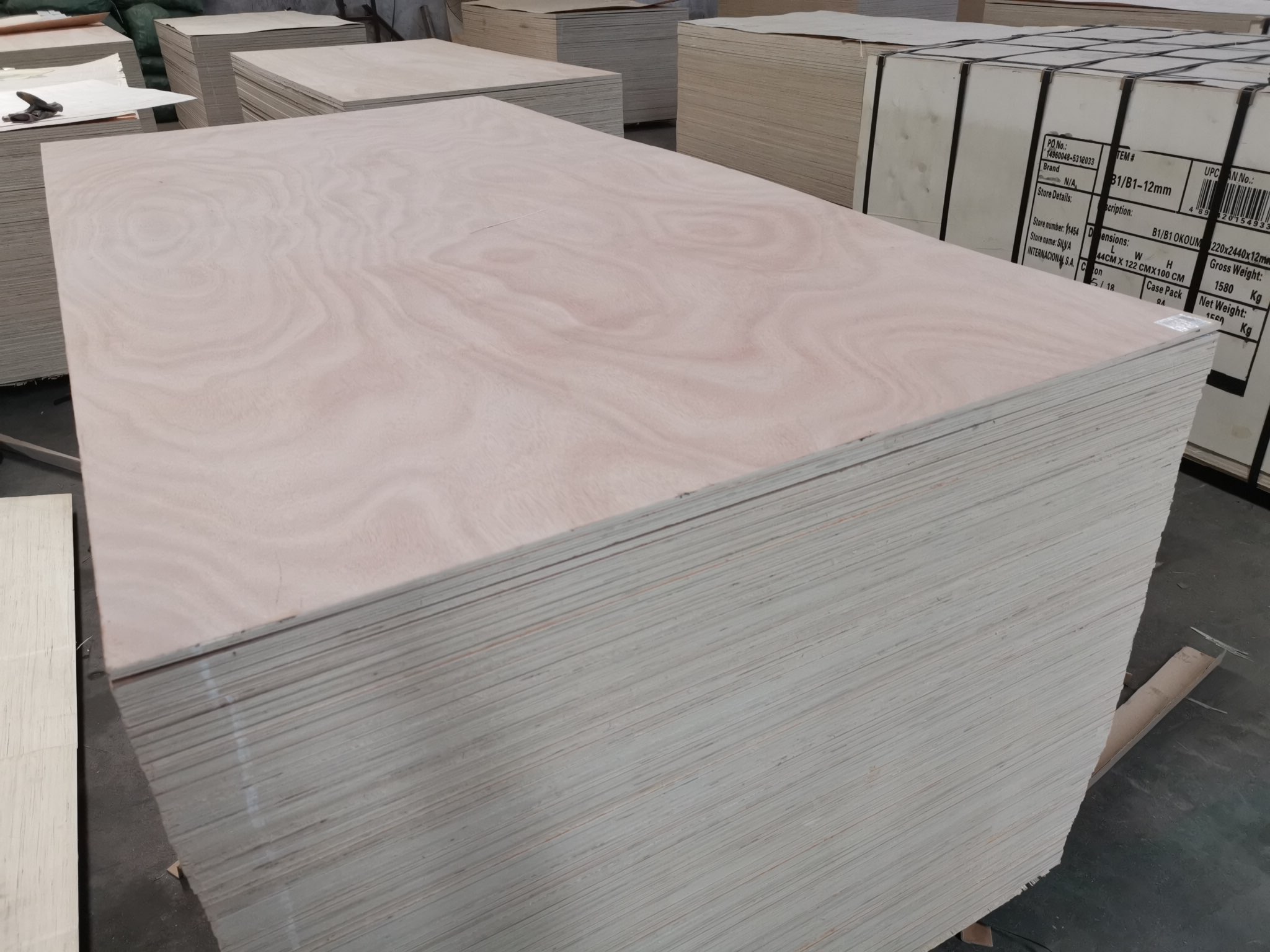 Commercial plywood 18mm