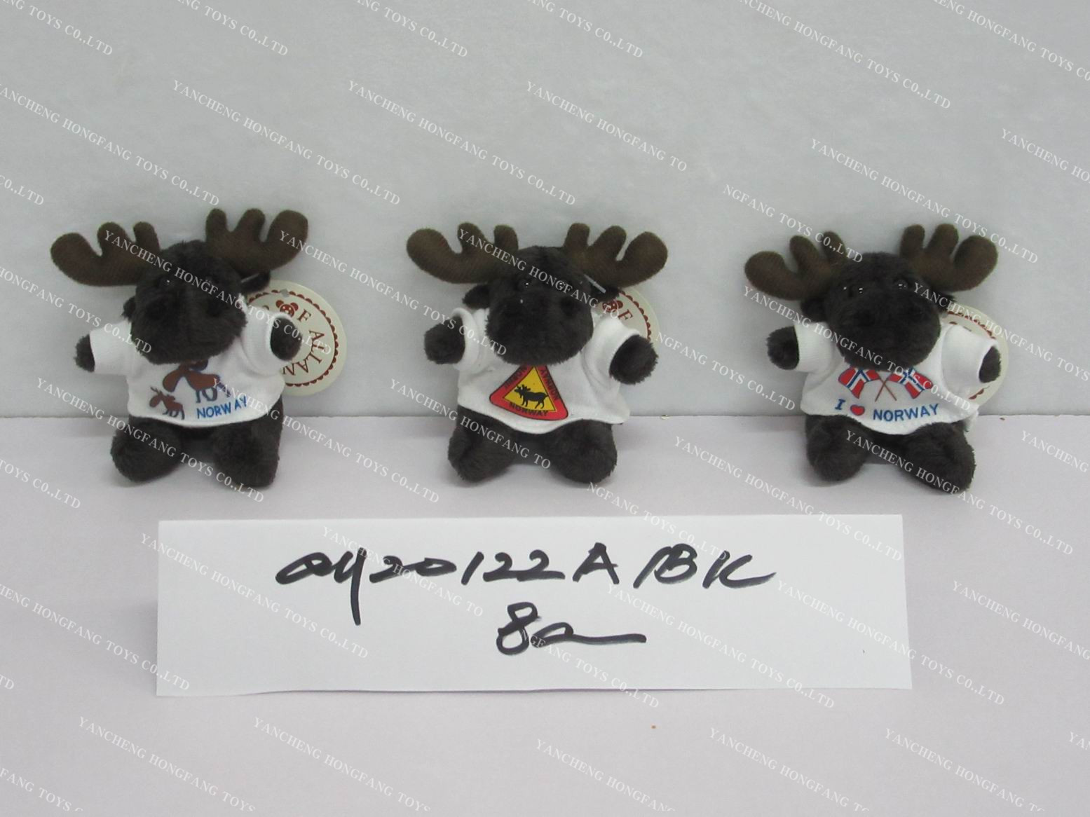 Moose with magnet