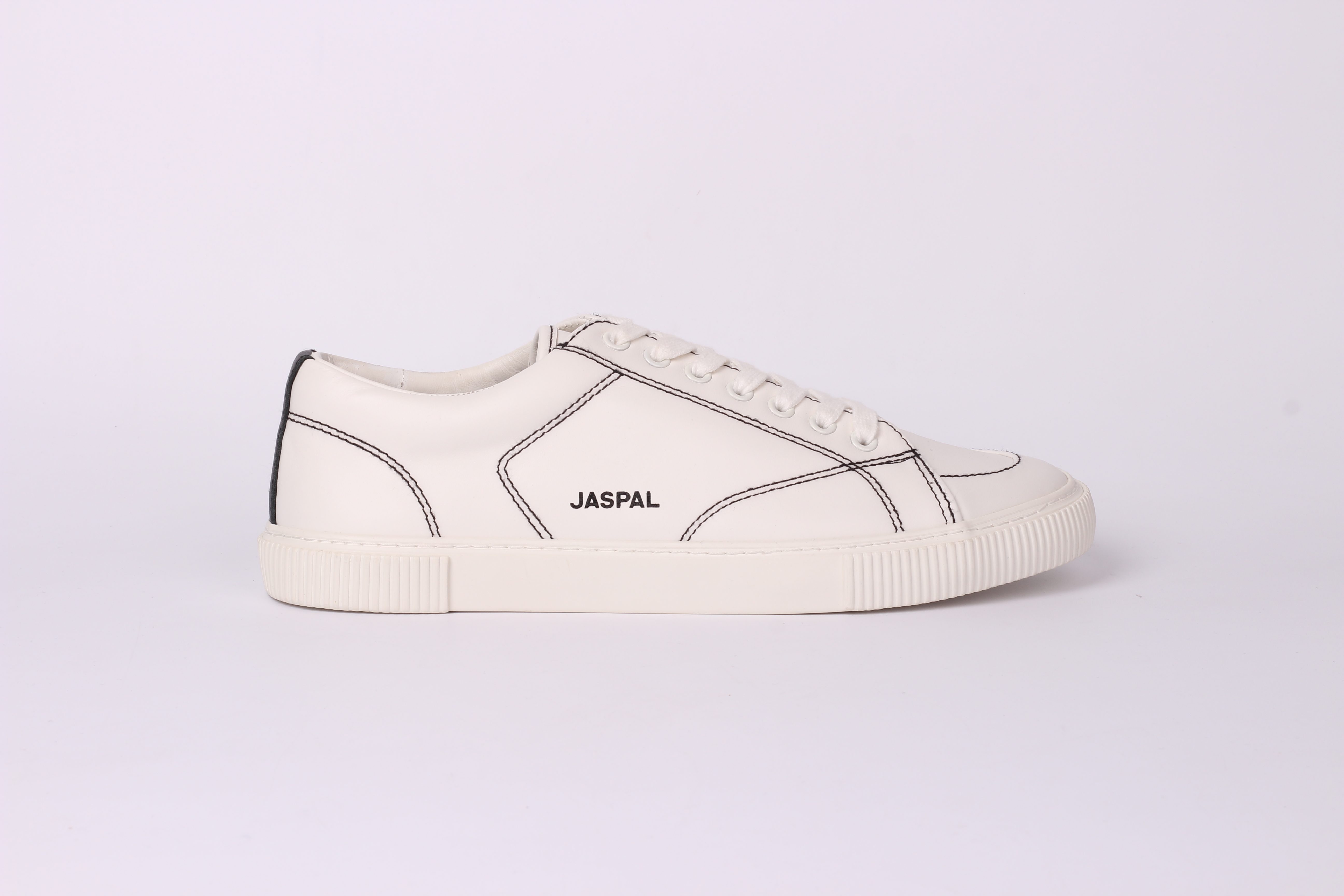 casual shoes outdoor shoes