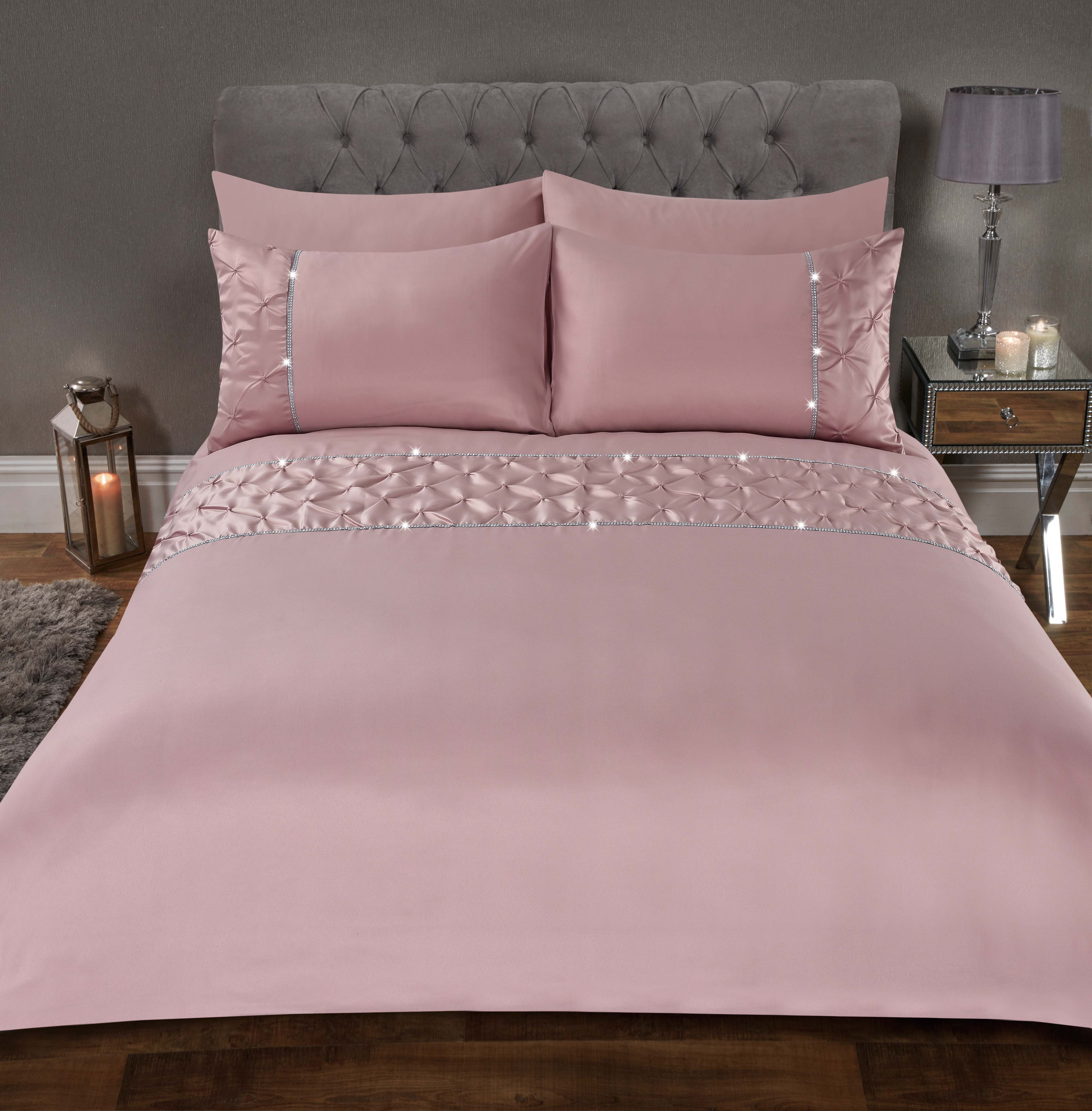 Satin Pintuck Duvet Cover Set