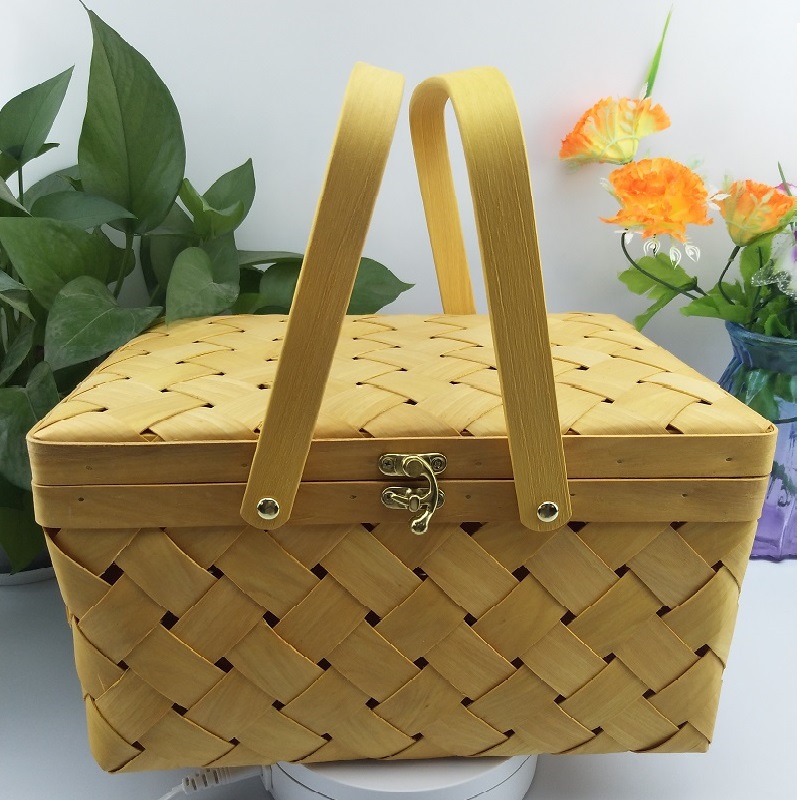 Factory Holiday gift Basket handle wooden chip gift basket