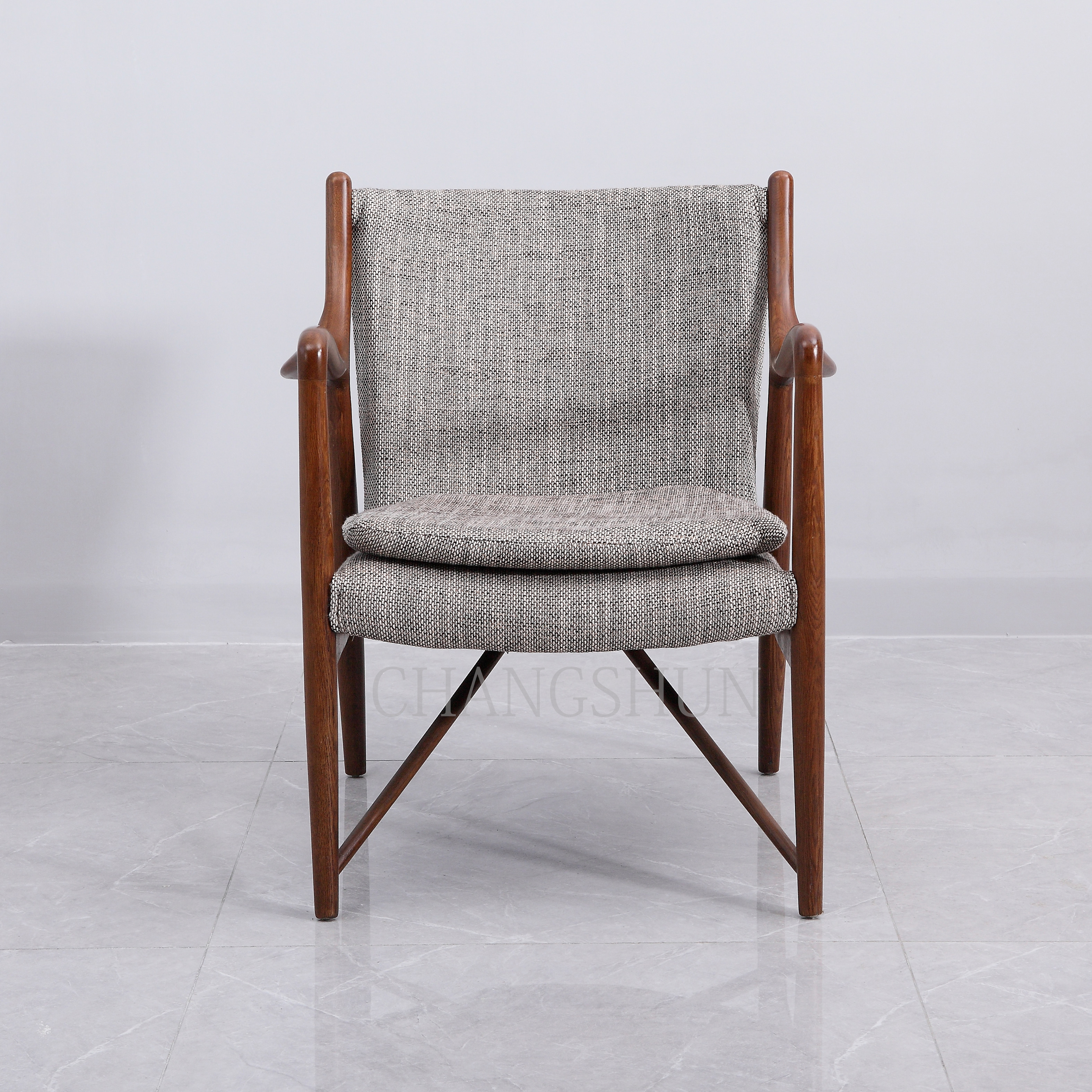 Lounge chair