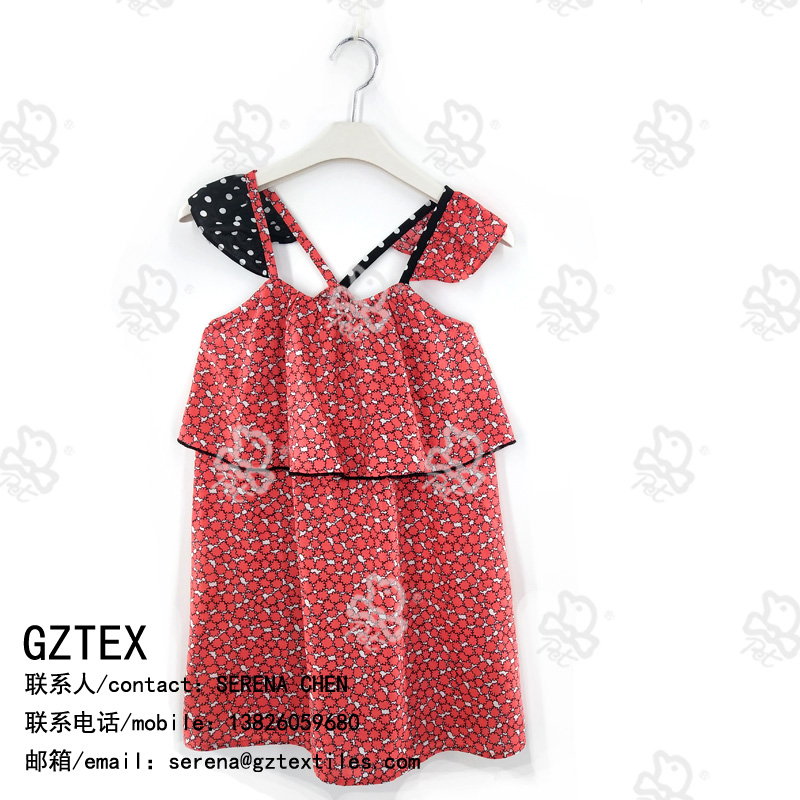 Girl’s dress