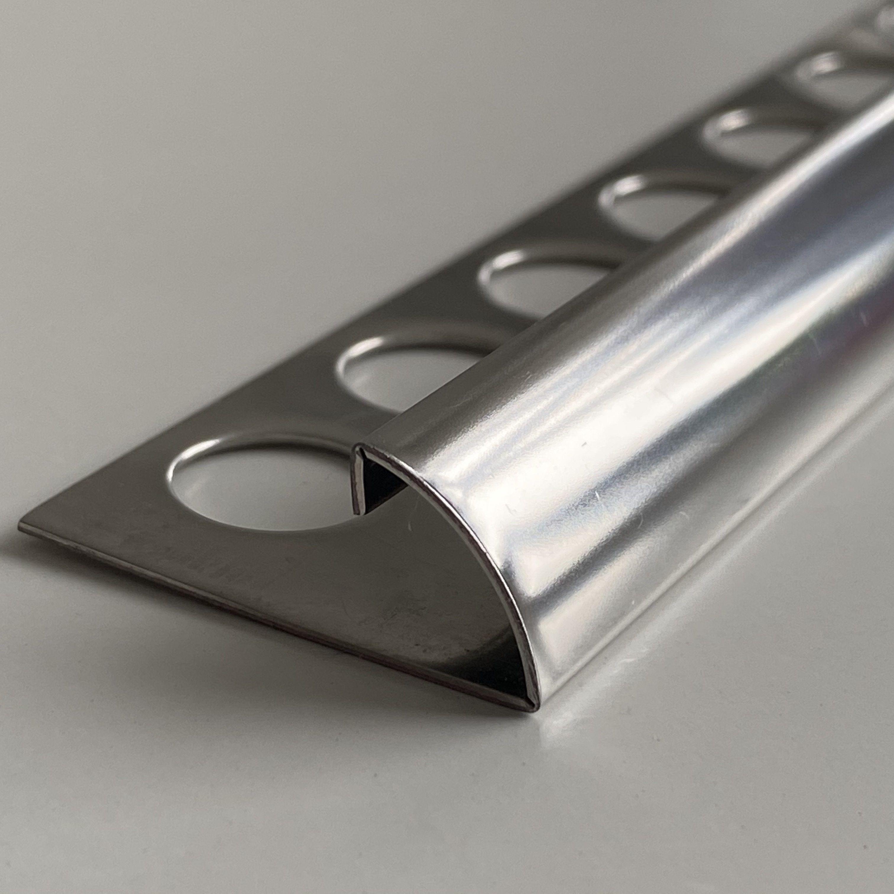 STAINLESS STEEL TILE TRIM SRE-A(grooved）