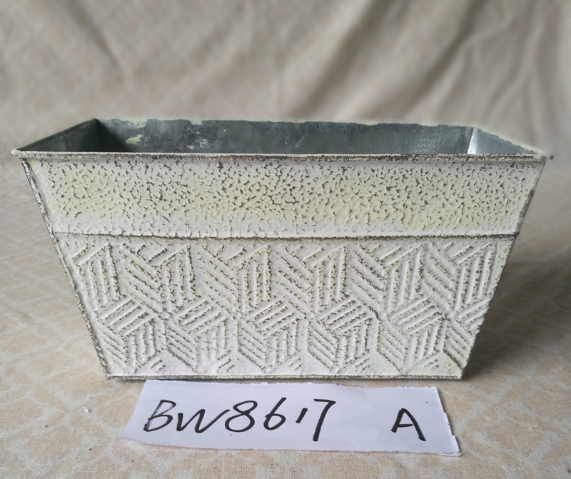 Rectangular zinc planter