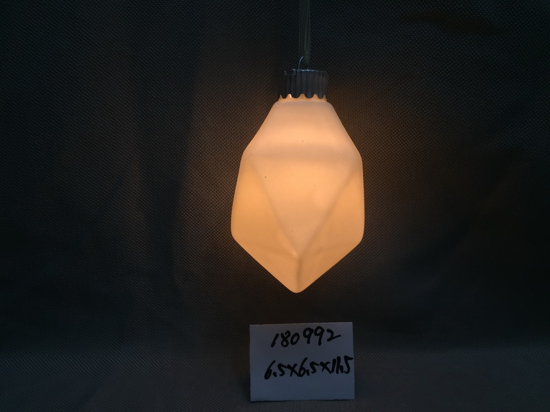 XIAMEN YISHENG ECONOMICS & TRADE CO.,LTD. – figura decorativa 1