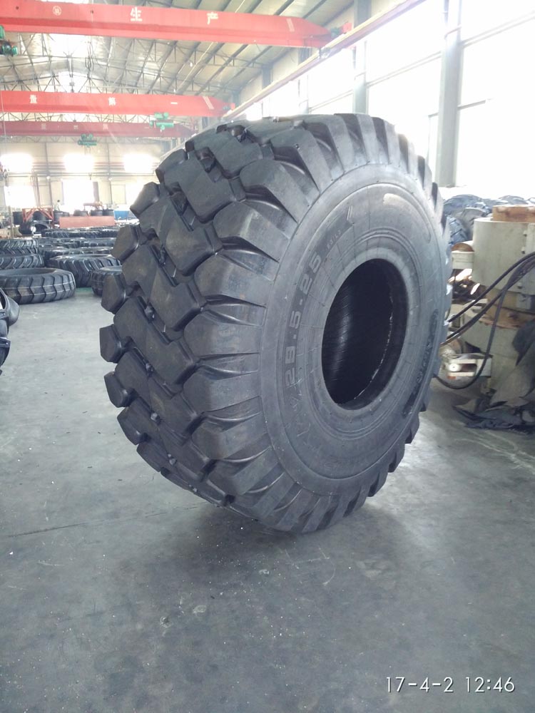 OTR 工程机械轮胎 15.5x25 17.5x25 20.5x25 23.5x25 26.5x25 29.5x25 E3/L3