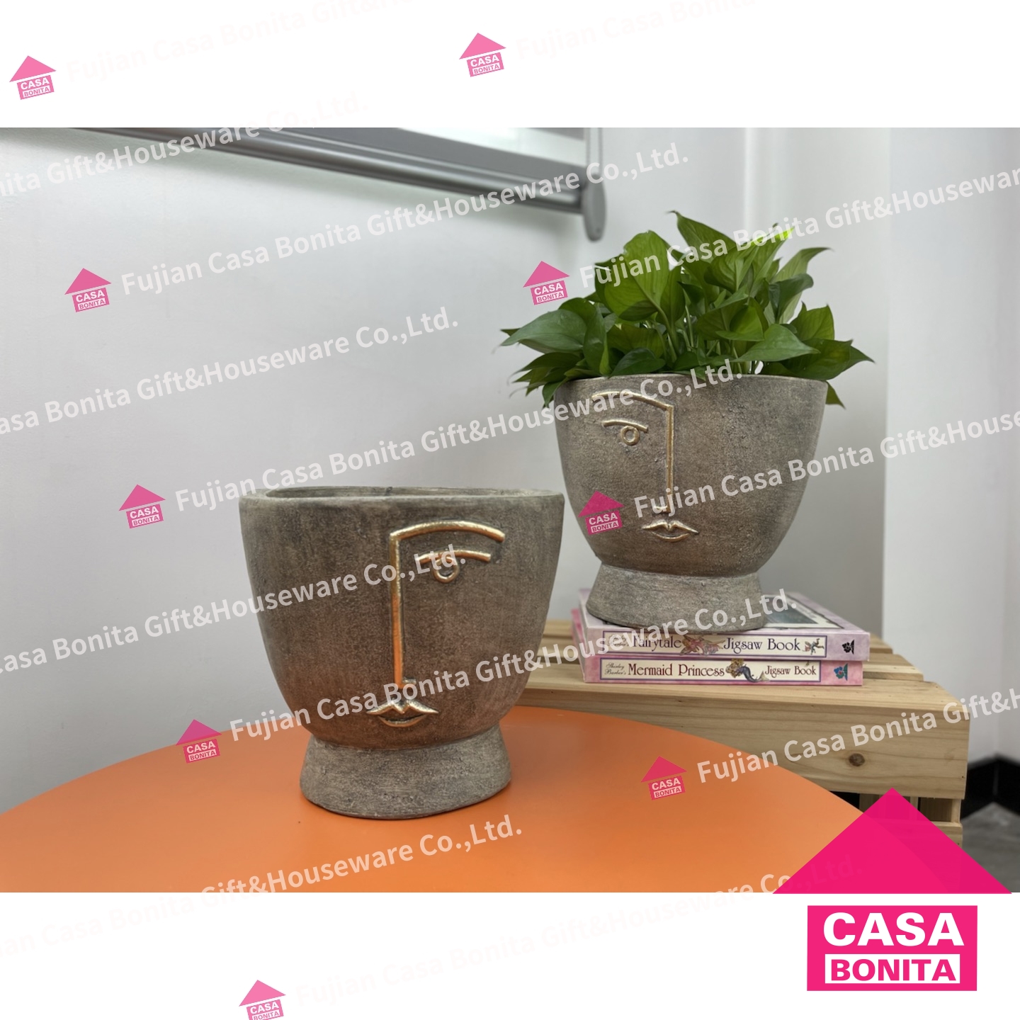 Northern European flower pot ornaments