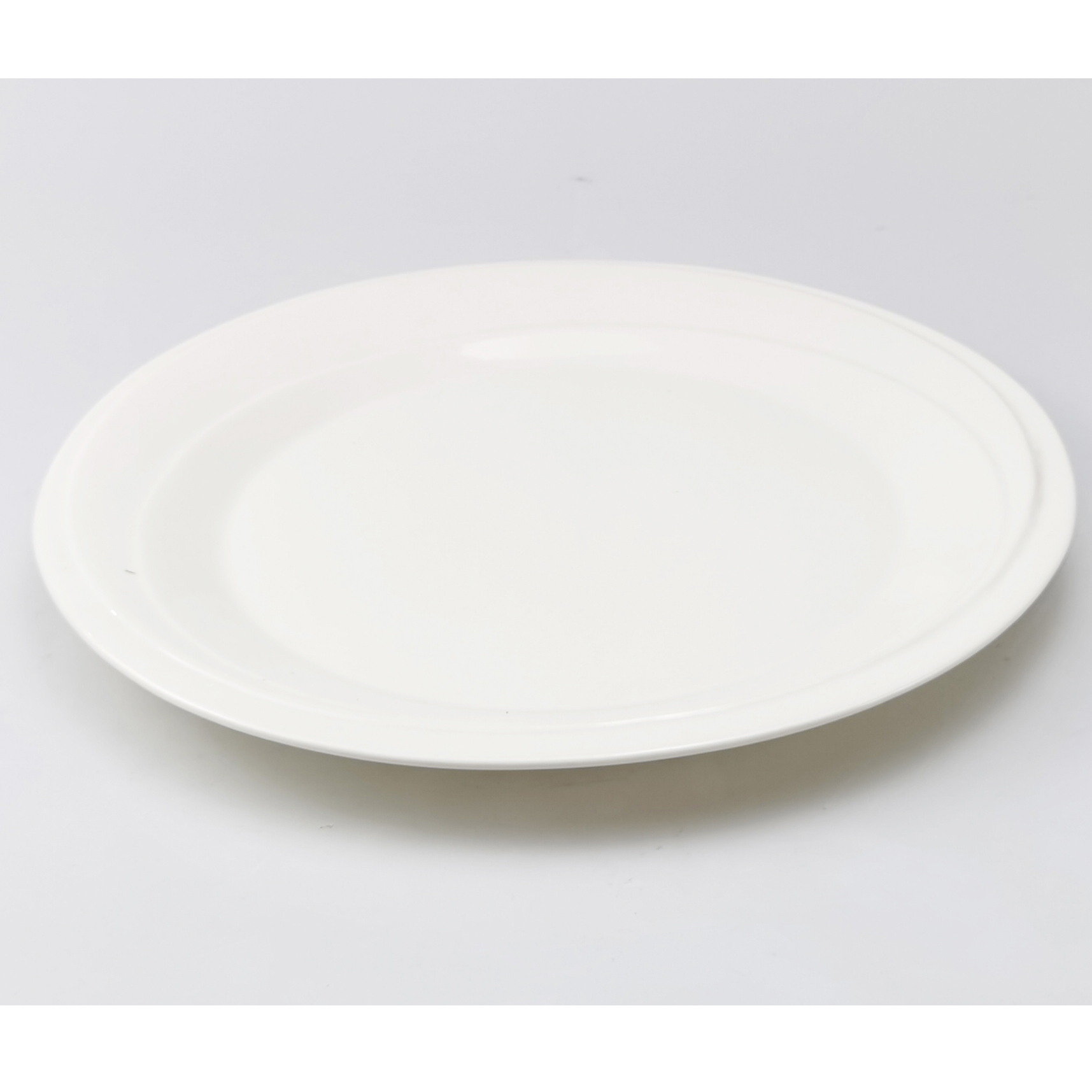 Ceramic plate