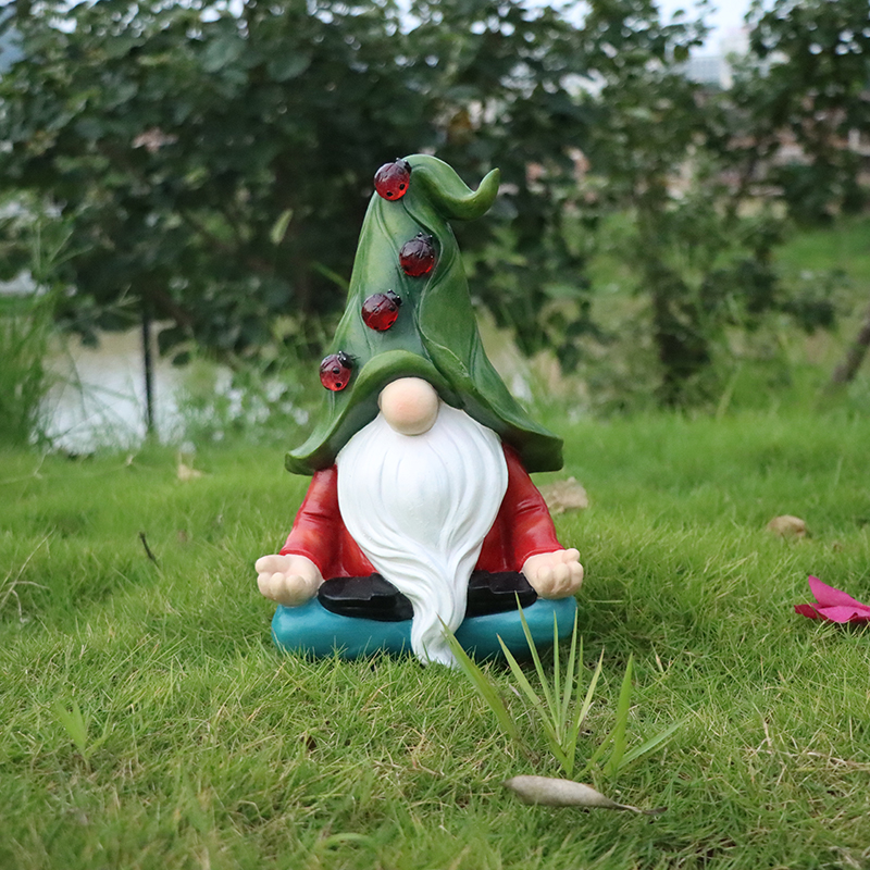 Garden ornaments resin gnome garden fountain solar energy system lights statue garden sets decor figurine