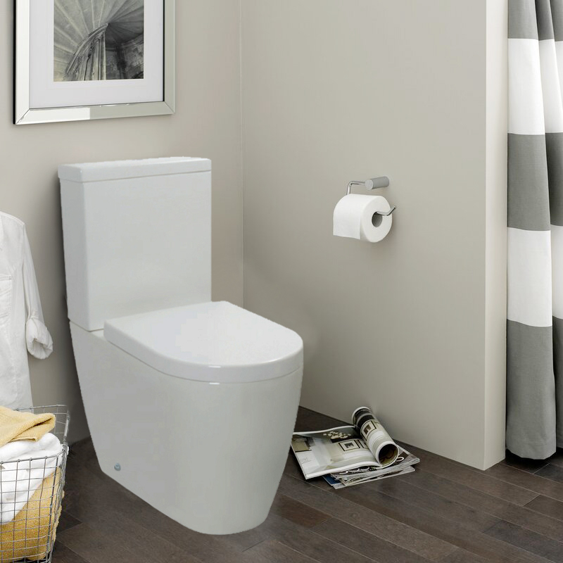 Dual flushing toilet