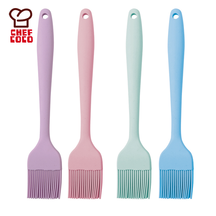 Silicone brush