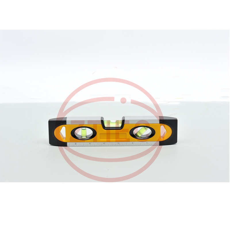 Torpedo level