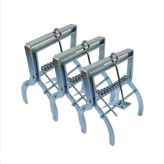Scissors Mole Trap