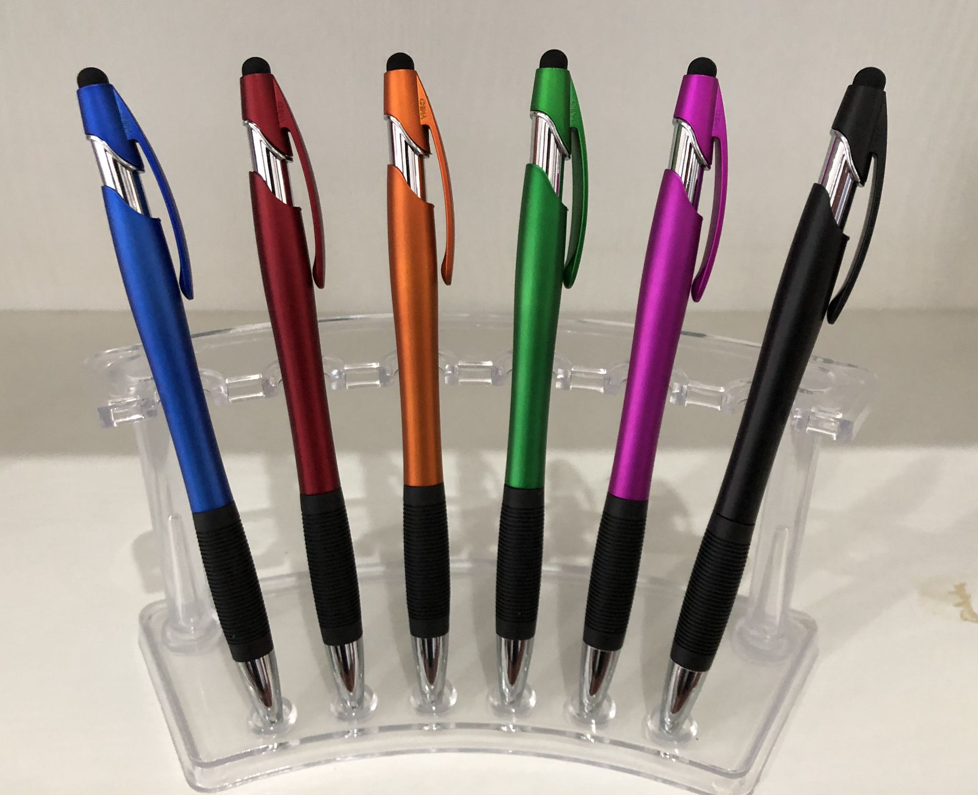Stylus + ball pen Metallic barrel with black soft grip top part include the stylus