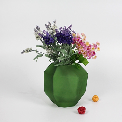 DD GLASSWARE CO.,LTD – glass vase 3