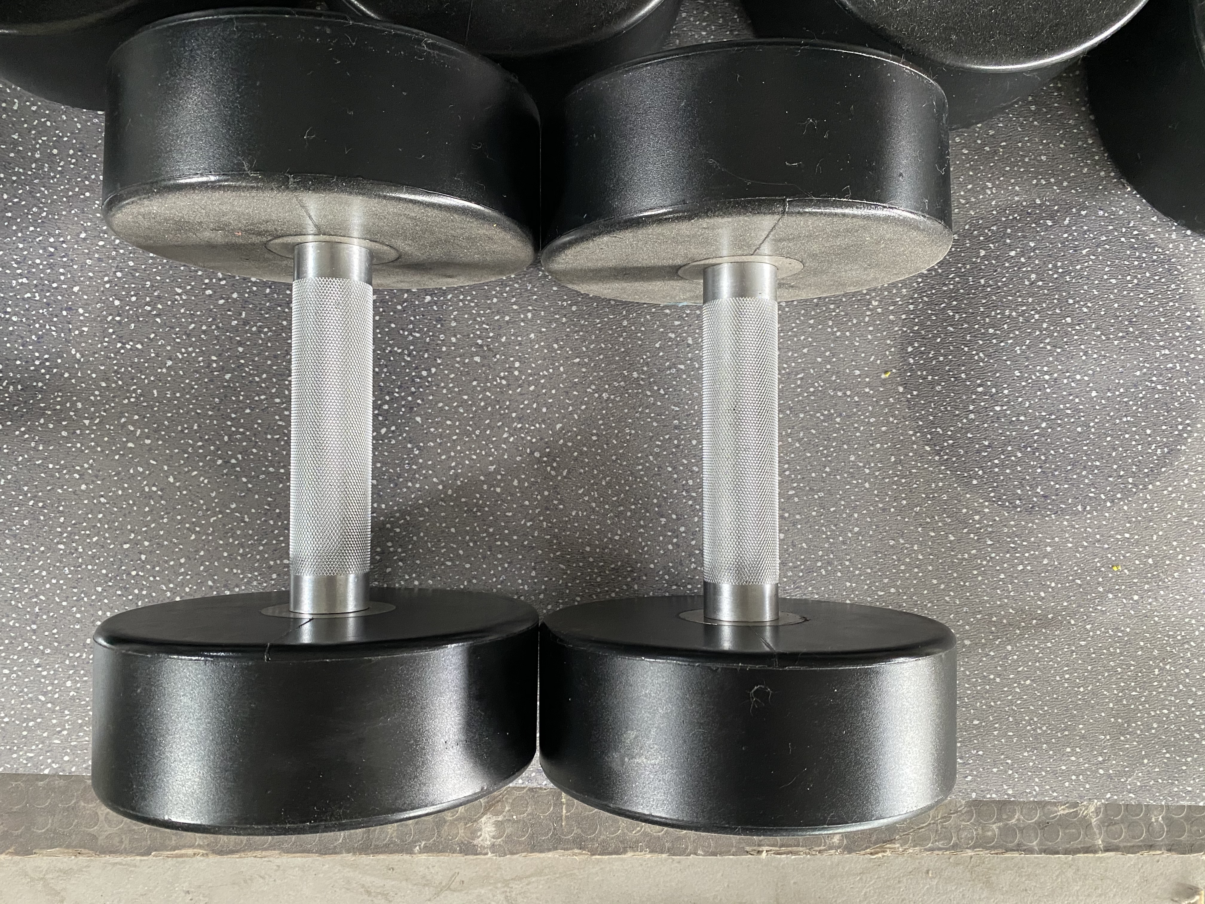 Dumbbell