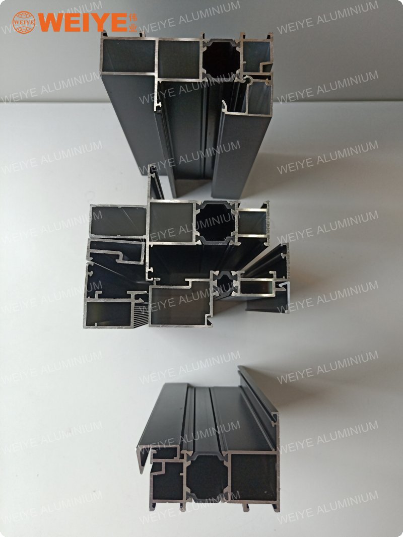 Aluminium narrow window