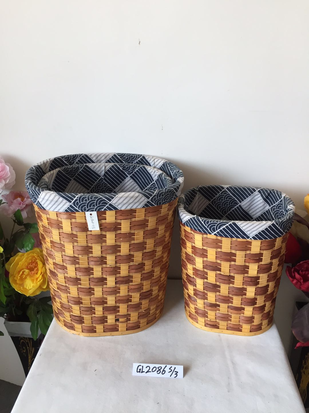 Storage basket