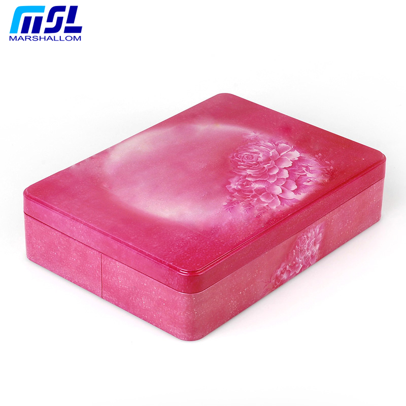 Tin box