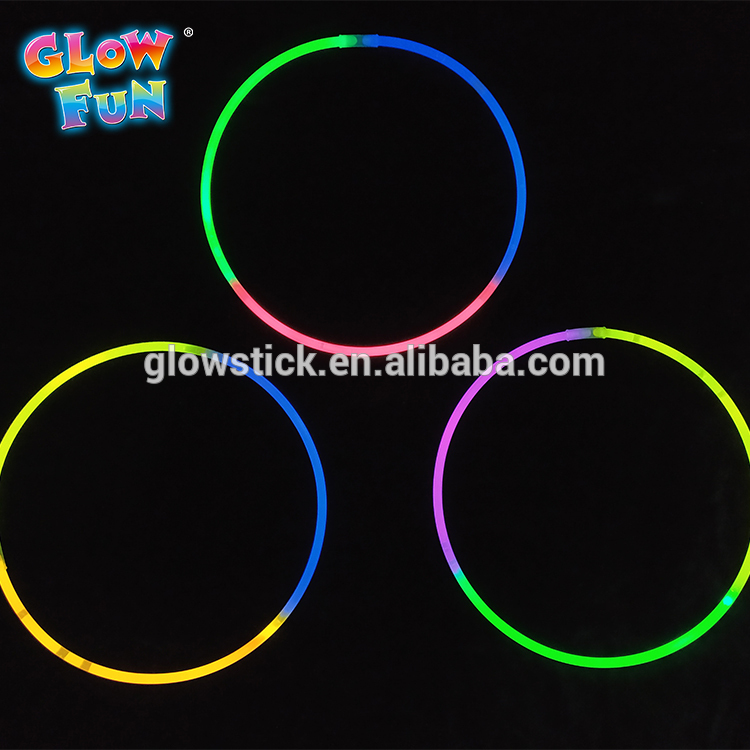 Party & Occasions: Glow Necklace
