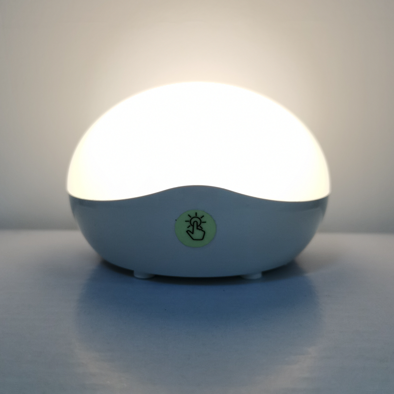 NEW 7 color RGB smart touch lamp KIDS baby desk BATTERY SPOT MINI LAMP HOT color changing dome lamp
