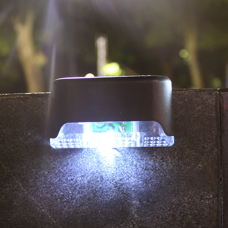 Solar Garden Fence Yard Lamp
