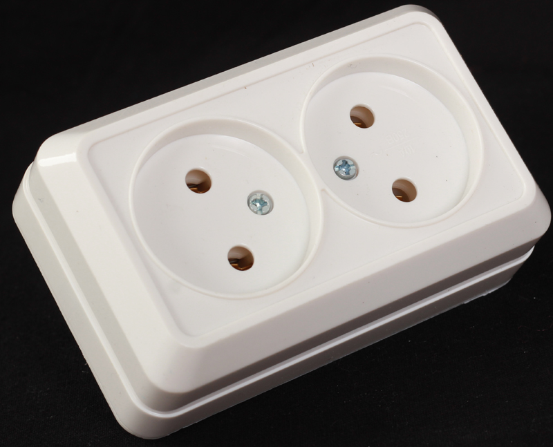73B-09 double socket