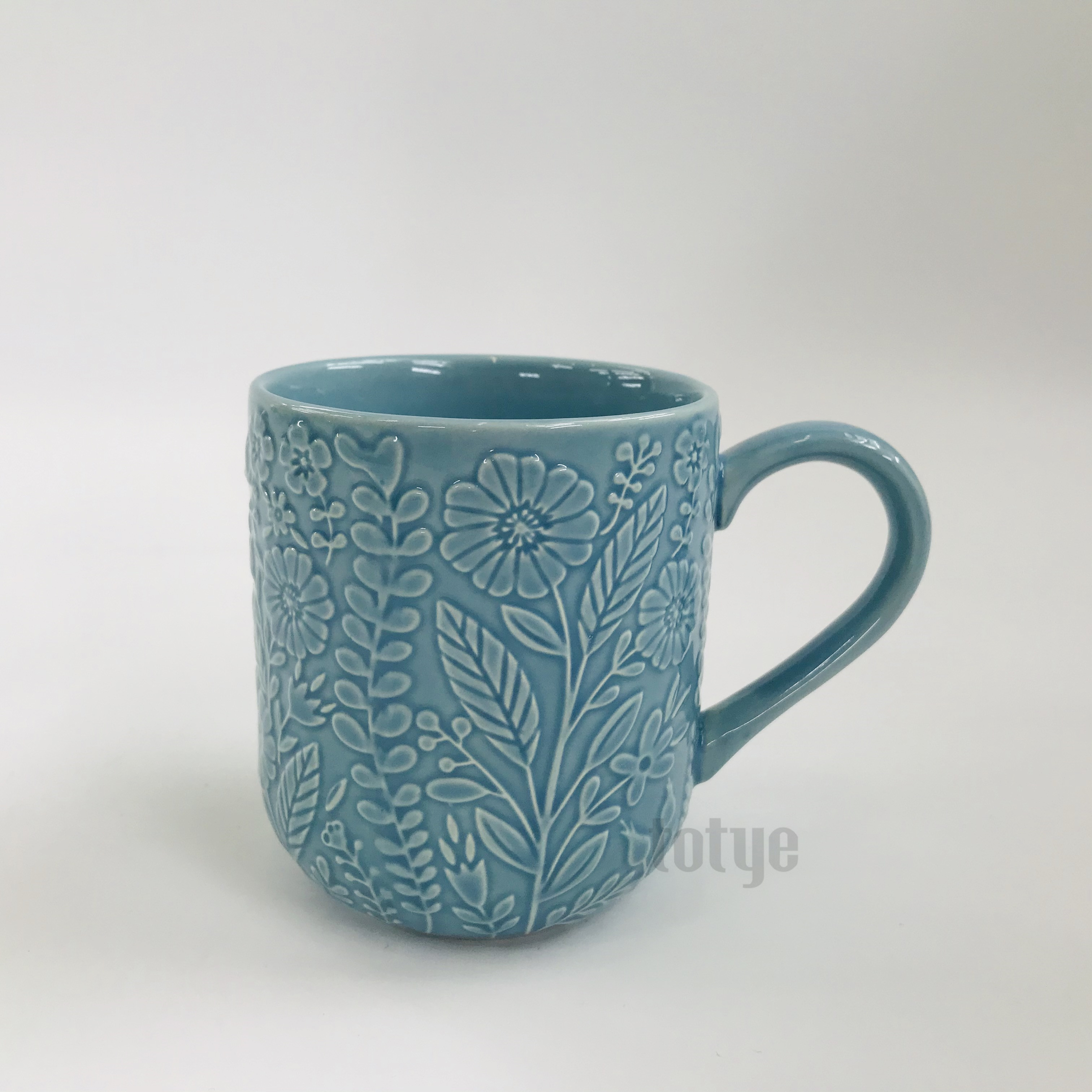 Stoneware color glaze mug