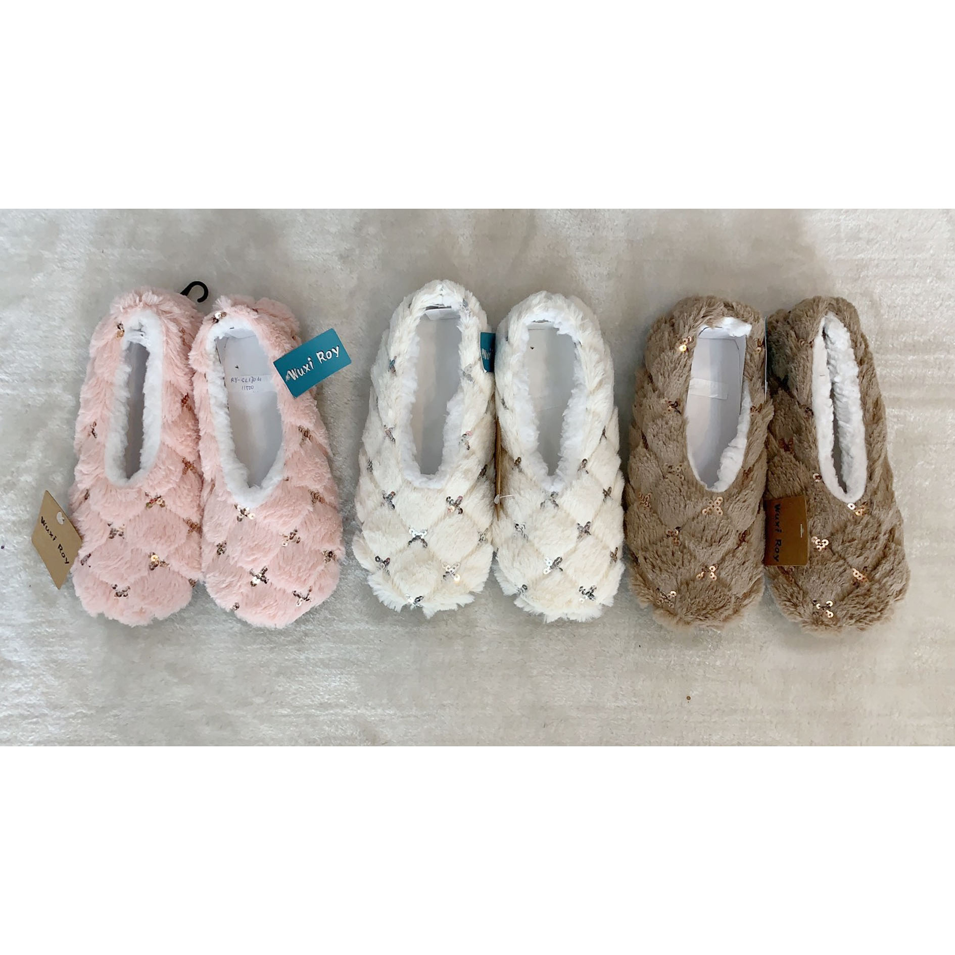 Indoor slippers