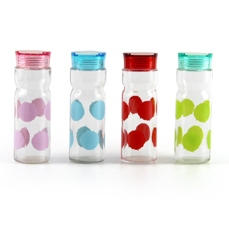 Glass salt and pepper shaker with decal