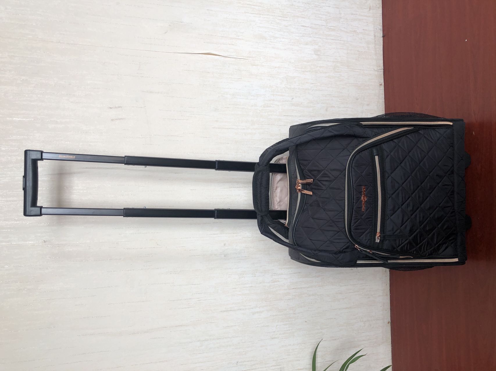 under seat rolling trolley bag