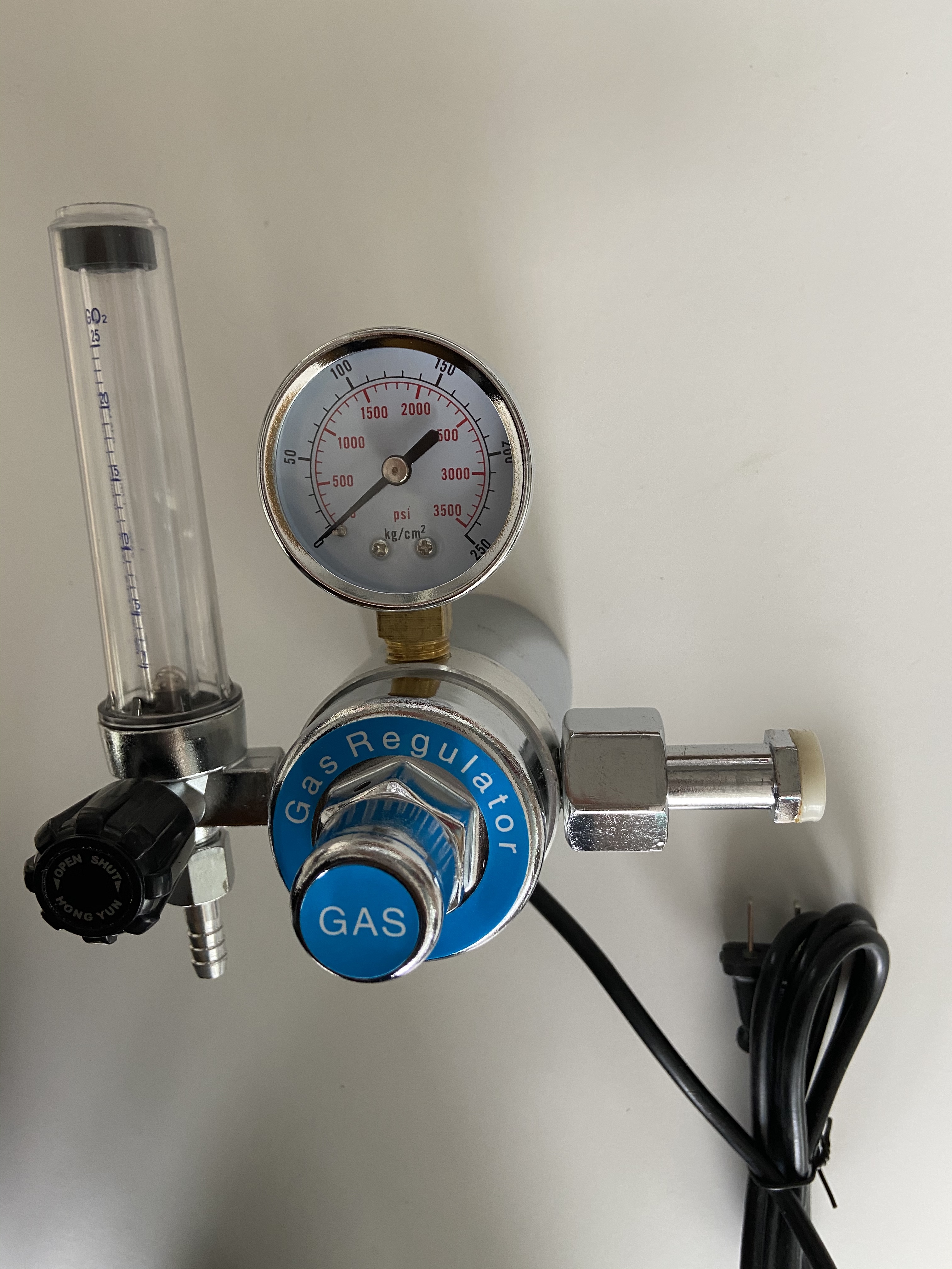 Co2 Regulator With Heating