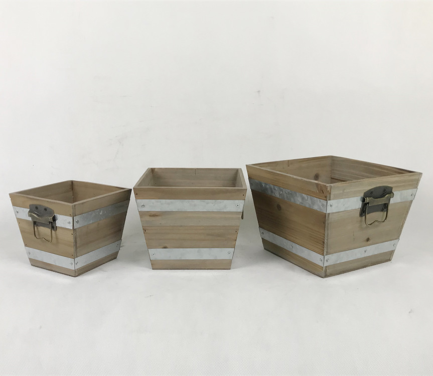 Wooden Pot