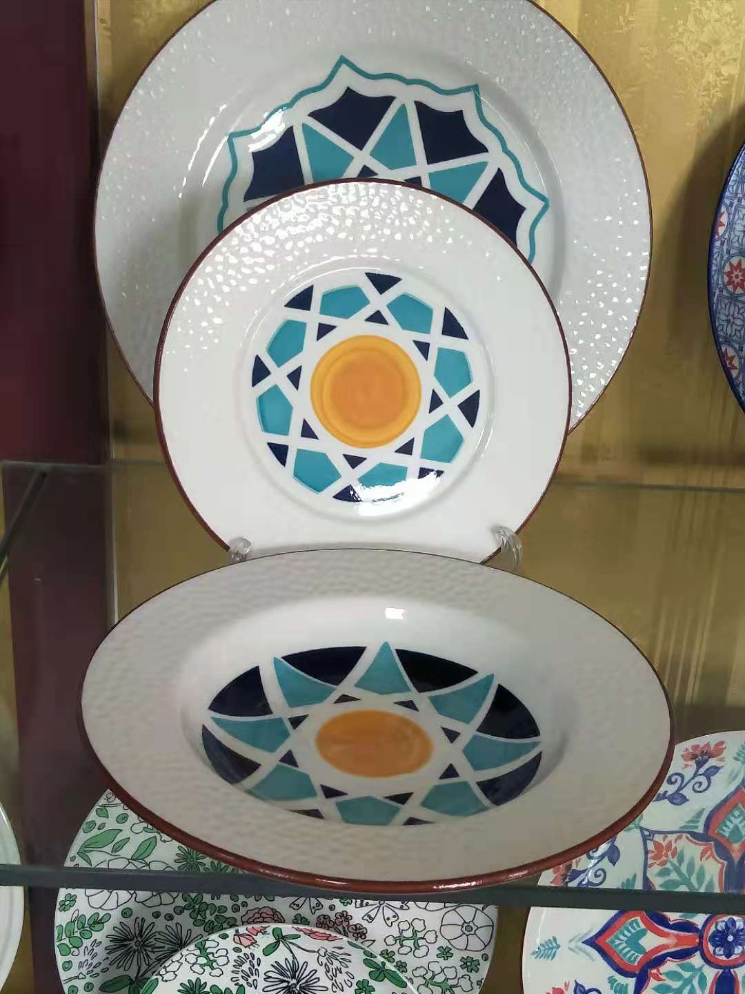 embossed porcelainware