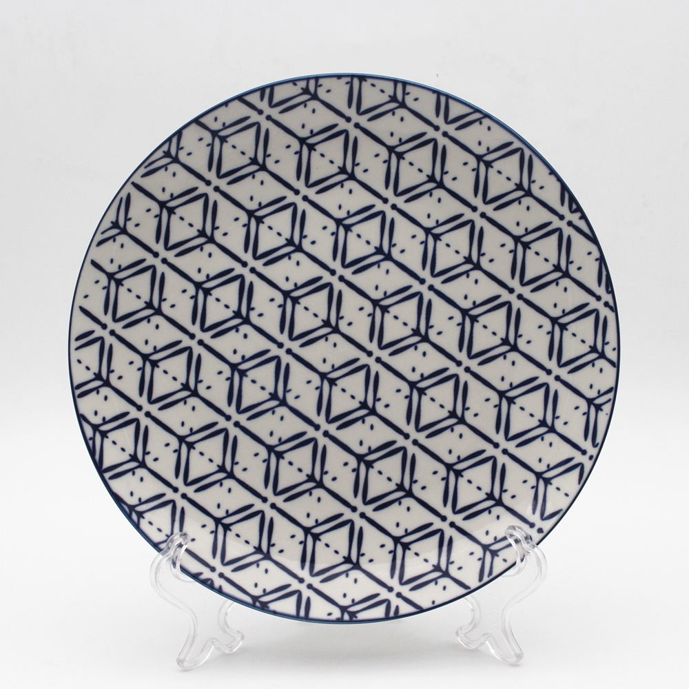 7.5 inch Porcelain Dinner Plate Coupe Shape